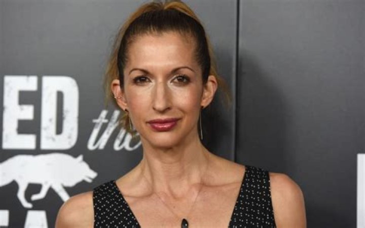 Alysia Reiner Height, Weight, Net Worth, Age, Birthday, Wikipedia, Who, Nationality, Biography