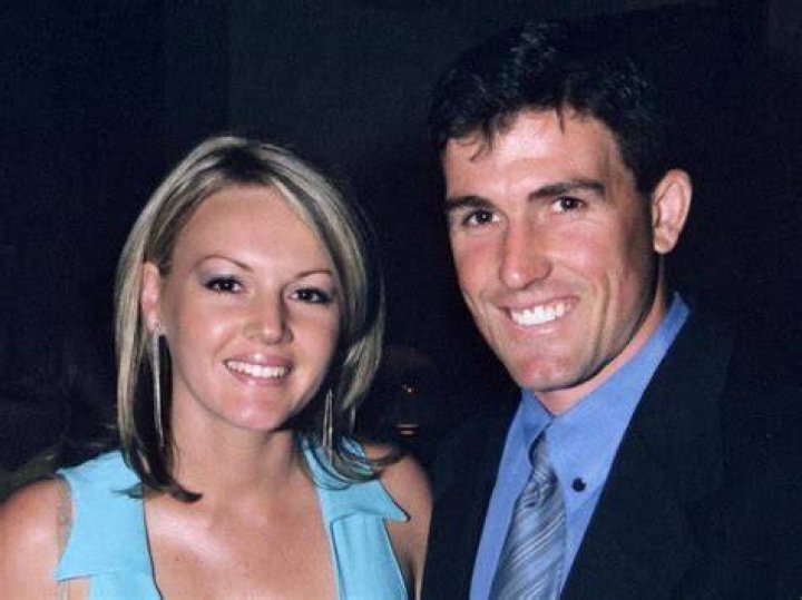 
Anthony Stevens is in a relationship. River and Ayva are the children of Kelli. 