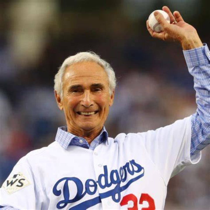 
Baseball Pitcher Sandy Koufax’s Personal Life In Details and What We Know 
