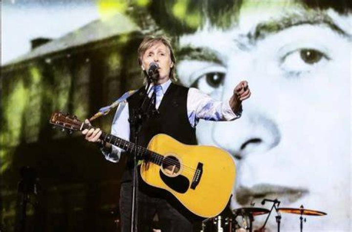 Does Paul McCartney Wear A Wig? English Singer New Look Explored