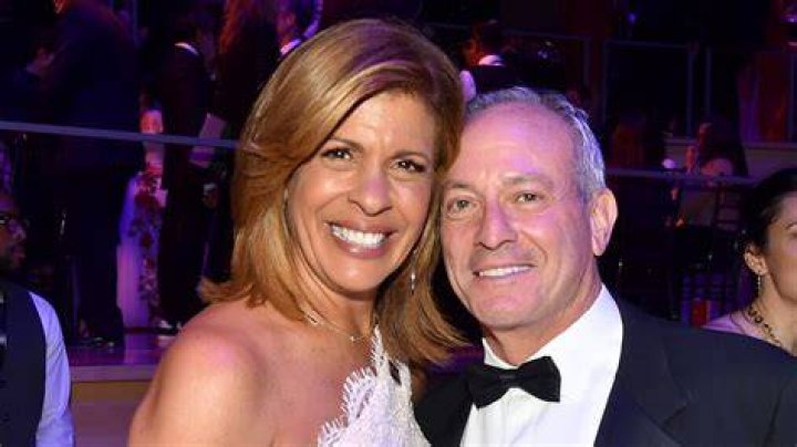 
Who Is Joel Schiffman? Everything To Know About Hoda Kotb Former Partner As They Get Separated 